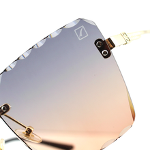 Load image into Gallery viewer, Sunglass For Women
