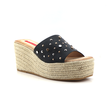 Load image into Gallery viewer, Slipper For Women
