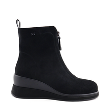 Load image into Gallery viewer, Boot For Women
