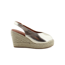 Load image into Gallery viewer, Sandal For Women

