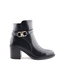 Load image into Gallery viewer, Boot For Women
