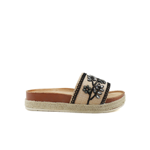 Load image into Gallery viewer, Slipper For Women
