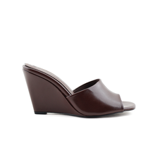 Load image into Gallery viewer, Slipper For Women
