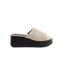 Load image into Gallery viewer, Slipper For Women
