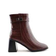 Load image into Gallery viewer, Boot For Women
