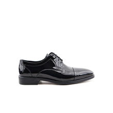 Load image into Gallery viewer, Genuine Leather Shoes For Men
