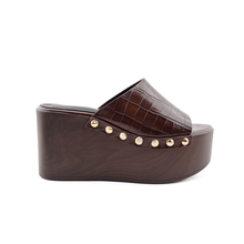 Load image into Gallery viewer, Slipper For Women
