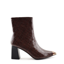 Load image into Gallery viewer, Boot For Women
