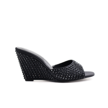 Load image into Gallery viewer, Slipper For Women

