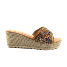 Load image into Gallery viewer, Slipper For Women
