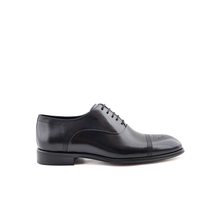Load image into Gallery viewer, Genuine Leather Shoes For Men
