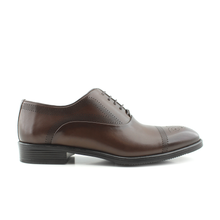Load image into Gallery viewer, Genuine Leather Shoes For Men
