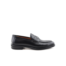Load image into Gallery viewer, Genuine Leather Shoes For Men
