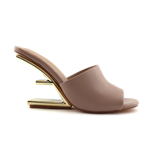 Load image into Gallery viewer, Slipper For Women
