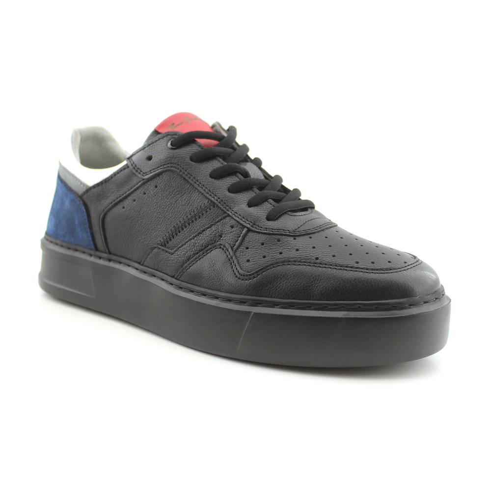 Casual & Sport Shoes For Men