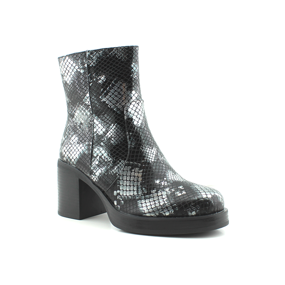 Boot For Women