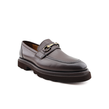 Load image into Gallery viewer, Genuine Leather Shoes For Men
