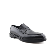 Load image into Gallery viewer, Genuine Leather Shoes For Men
