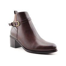 Load image into Gallery viewer, Boot For Women
