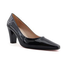 Load image into Gallery viewer, Shoes for Women
