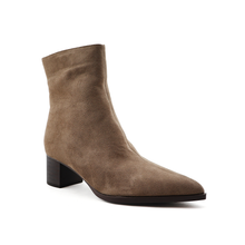 Load image into Gallery viewer, Boot For Women
