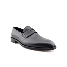 Load image into Gallery viewer, Genuine Leather Shoes For Men
