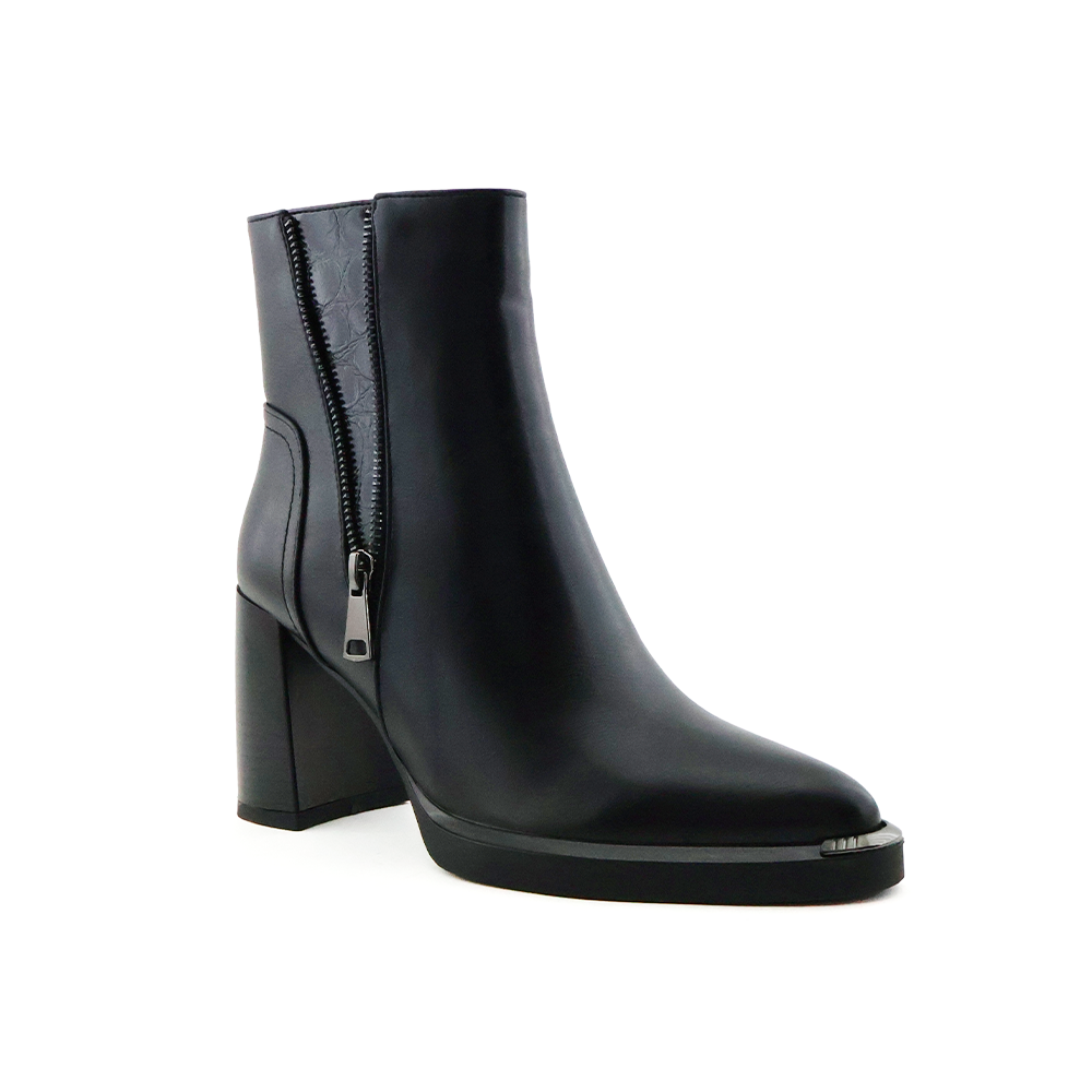 Boot For Women