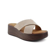 Load image into Gallery viewer, Slipper For Women
