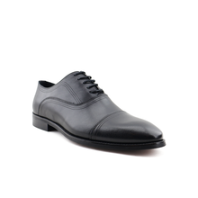 Load image into Gallery viewer, Genuine Leather Shoes For Men
