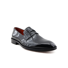 Load image into Gallery viewer, Genuine Leather Shoes For Men
