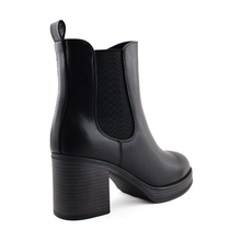 Load image into Gallery viewer, Boot For Women
