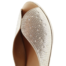 Load image into Gallery viewer, Slipper For Women
