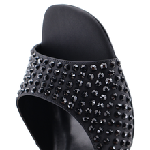 Load image into Gallery viewer, Slipper For Women
