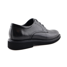 Load image into Gallery viewer, Genuine Leather Shoes For Men
