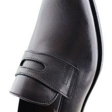 Load image into Gallery viewer, Genuine Leather Shoes For Men
