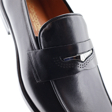 Load image into Gallery viewer, Genuine Leather Shoes For Men
