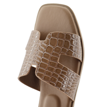 Load image into Gallery viewer, Slipper For Women
