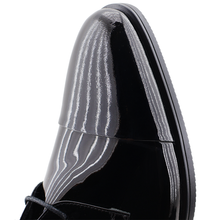 Load image into Gallery viewer, Genuine Leather Shoes For Men
