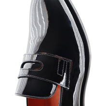 Load image into Gallery viewer, Genuine Leather Shoes For Men
