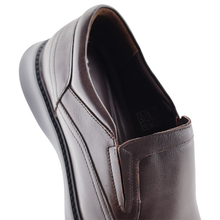 Load image into Gallery viewer, Genuine Leather Shoes For Men
