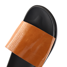 Load image into Gallery viewer, Slipper For Women
