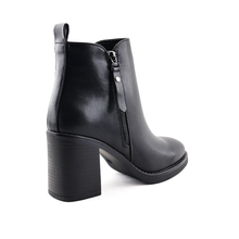 Load image into Gallery viewer, Boot For Women
