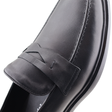 Load image into Gallery viewer, Genuine Leather Shoes For Men
