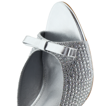 Load image into Gallery viewer, Slipper For Women
