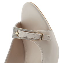 Load image into Gallery viewer, Sandal For Women
