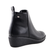 Load image into Gallery viewer, Boot For Women
