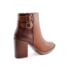 Load image into Gallery viewer, Boot For Women
