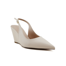 Load image into Gallery viewer, Sandal For Women
