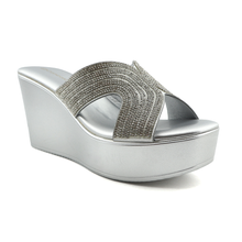 Load image into Gallery viewer, Slipper For Women
