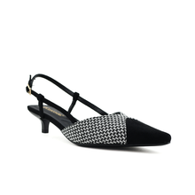 Load image into Gallery viewer, Sandal For Women
